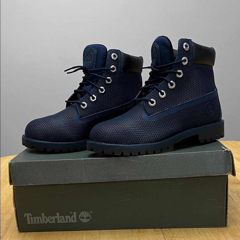 Men's Timberland Dark Blue Textured Boots